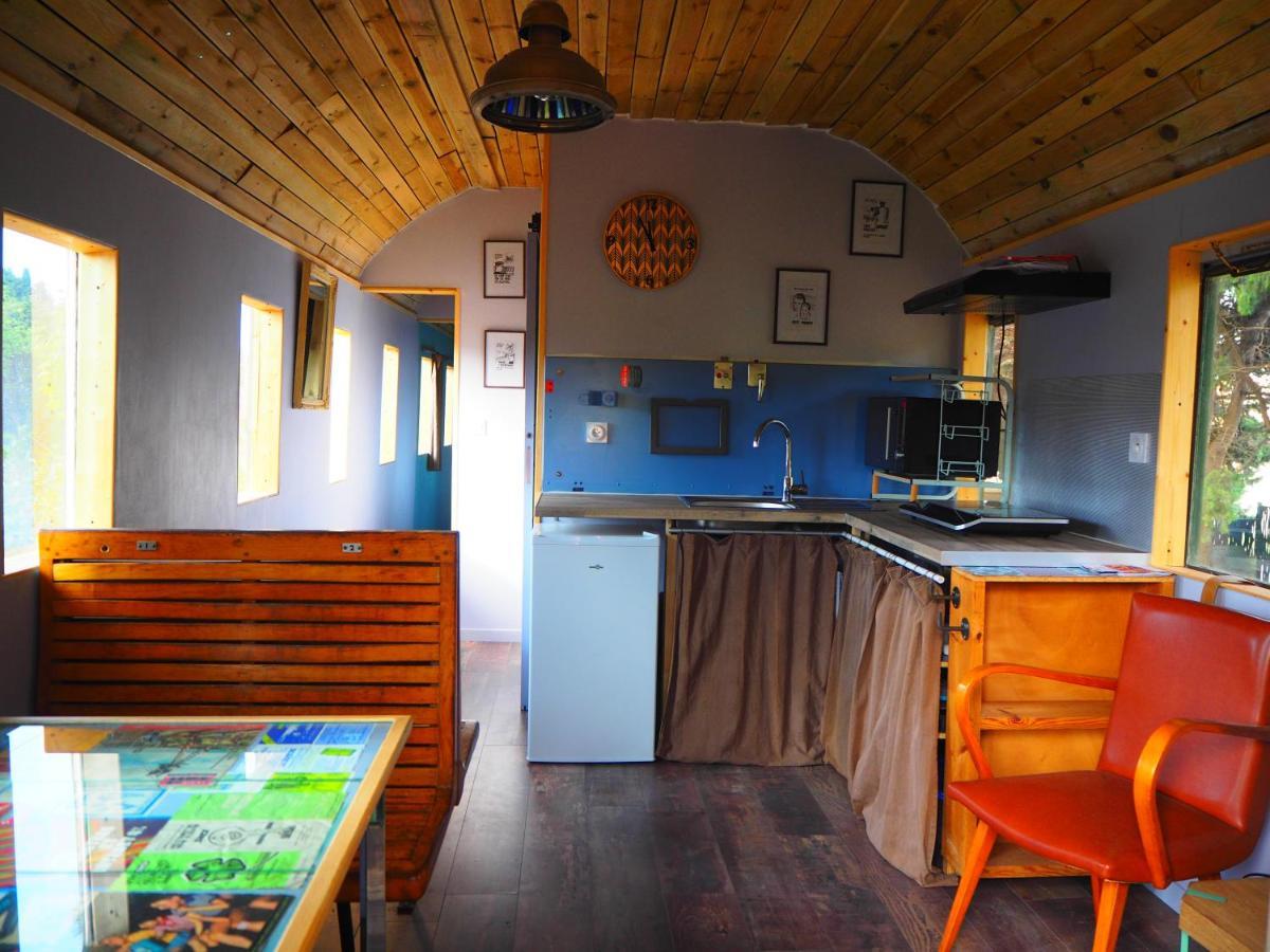 La Gare De Millas Chambres D'Hotes Luaran gambar