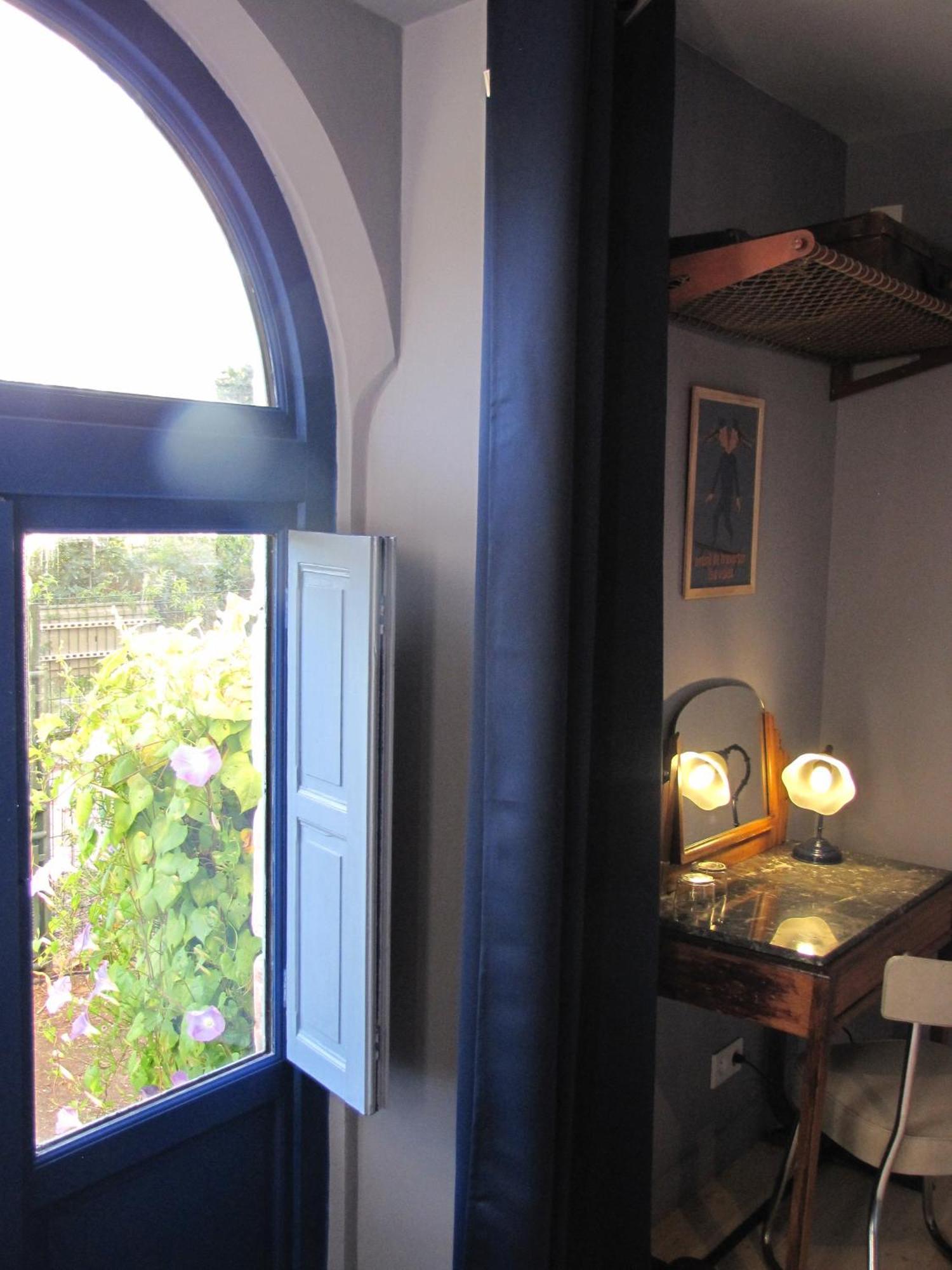 La Gare De Millas Chambres D'Hotes Bilik gambar